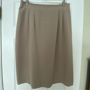 Rena Rowan Tan Skirt Size 14W Elastic Waste Lined